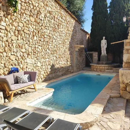 Casa Historica Con Piscina Sauna Y Jacuzzi