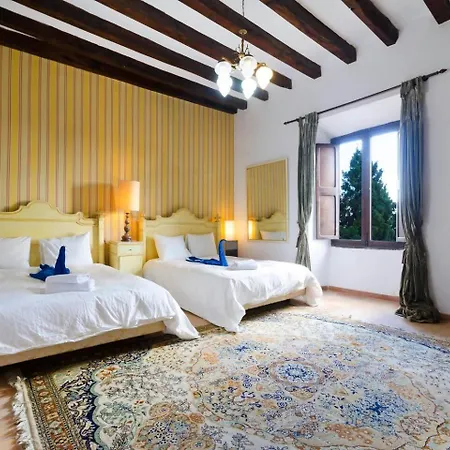 Casa Historica Con Piscina Sauna Y Jacuzzi *